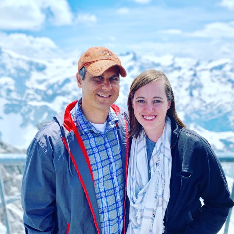 B081D967-0FF6-42B7-8847-758BF21948CA